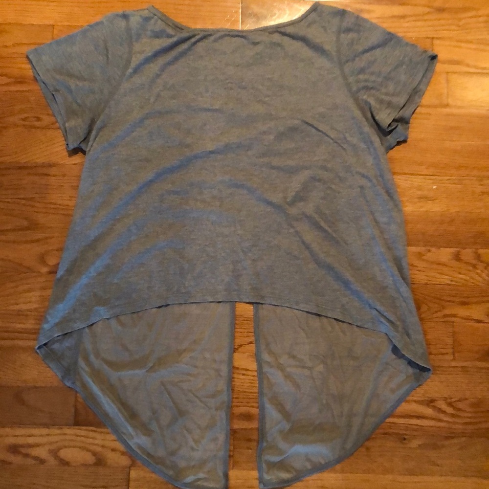 SIZE S: Karma cotton t workout t shirt